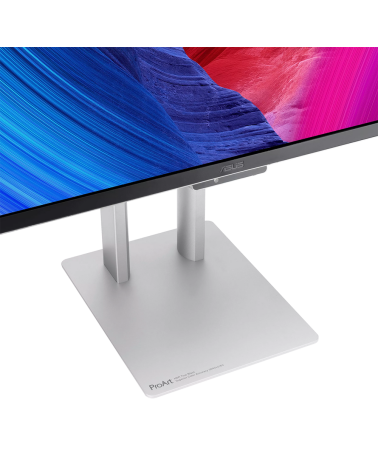 Монитор ASUS 31.5" PA32UCDM OLED 4K UHD(3840x2160) 240Hz USB-C 2xHDMI 0.1ms(GTG) 250cd/m2 16:9 