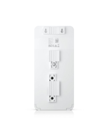 PoE-адаптер Ubiquiti Long Range Ethernet Repeater Гигабитный Ethernet-повторитель, 802.3af/at PoE/PoE+, PoE Passthrough