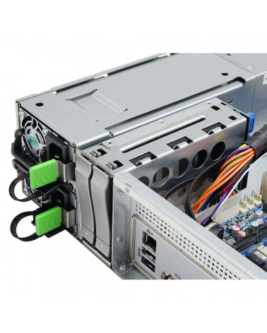 Компьютерный корпус In-Win IW-RS212-07 RS212-07/8038mm fan*4, OCUlink*4 BP, rear 2.5" HDD module(12G)/PDB AcBel R2CU5162A /Acbel