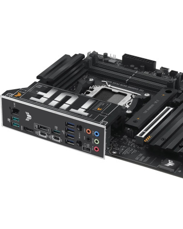 Материнская плата ASUS TUF GAMING X870-PLUS WIFI AM5 ATX 4xDDR5 2xPCIEx16 4xM.2 2xUSB-C HDMI 2.5GLAN Wi-Fi 7