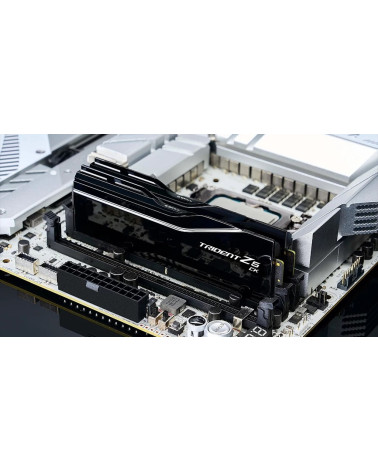 Модуль памяти DDR5 CUDIMM G.SKILL Trident Z5 CK 48GB (2x24GB) 8200MHz CL40 (40-52-52-131) 1.40V / F5-8200C4052G24GX2-TZ5CK