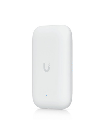 Точка доступа Wi-Fi Ubiquiti Swiss Army Knife Ultra 2.4+5 ГГц, 802.11ac, 2x2 MIMO, до 20 дБм, 1х 1Гб RJ45, до 200 клиентов, до 8