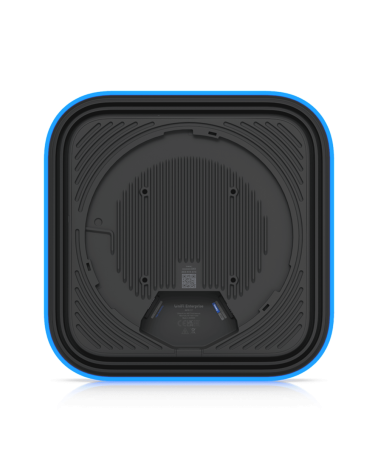 Точка доступа Wi-Fi Ubiquiti UniFi E7 AP 2,4+5+6 ГГц, Wi-Fi 7, 4х4 MU-MIMO, 802.3bt, 1х 10G RJ45, 1х 1G RJ45