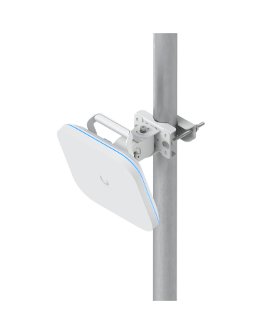 Точка доступа Wi-Fi Ubiquiti UniFi E7 AP Campus  2,4+5+6 ГГц, Wi-Fi 7, 4х4 MU-MIMO, 802.3bt, 1х 10G RJ45, 1х 1G RJ45
