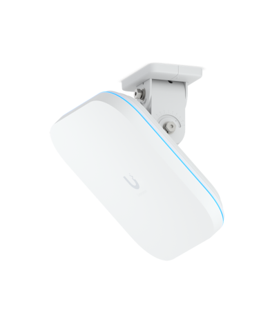 Точка доступа Wi-Fi Ubiquiti UniFi E7 AP Campus  2,4+5+6 ГГц, Wi-Fi 7, 4х4 MU-MIMO, 802.3bt, 1х 10G RJ45, 1х 1G RJ45