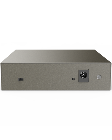 Коммутатор Tenda TEF1106P-4-63W Коммутатор неуправляемый PoE, 6 портов 6x100 Мбит/с, PoE 4х30 Вт, настольный