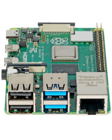Одноплатный компьютер Raspberry Pi  4 Model B (RA545) Retail, 4GB RAM, Broadcom BCM2711 Quad core Cortex-A72 (ARM v8) 64-bit SoC