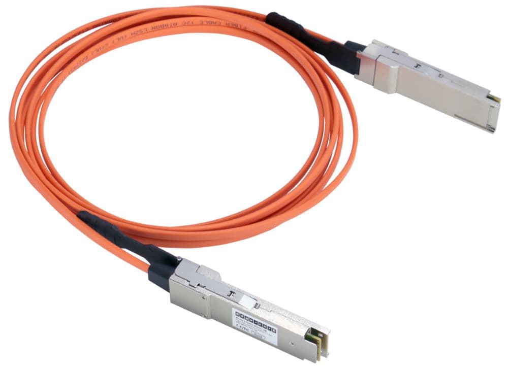 Кабель Edge-corE 40G QSFP+ to 40G QSFP+ AOC cable with 30M OM3
